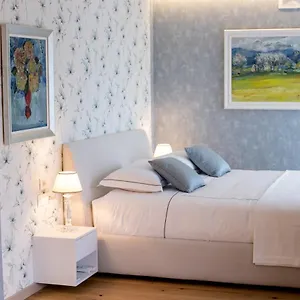 Seven Luxury شقة