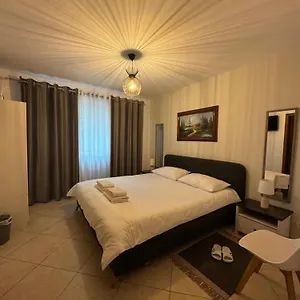 Xhelo's Tirana