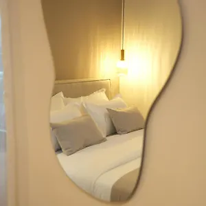 Nea Deluxe Tirana