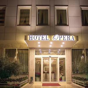 Otel Opera, Tiran