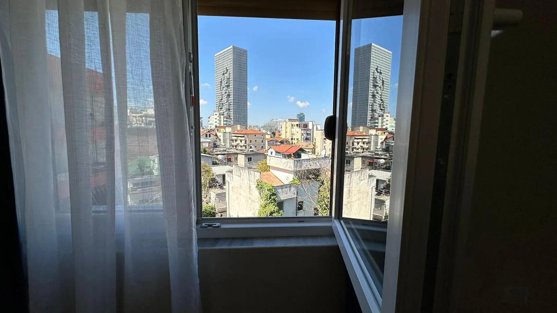 Tirana Skyline Nest Apartment