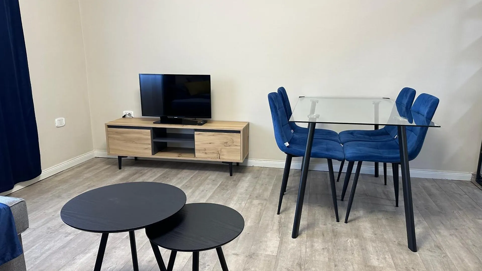 Tirana Skyline Nest Apartment 0*,
