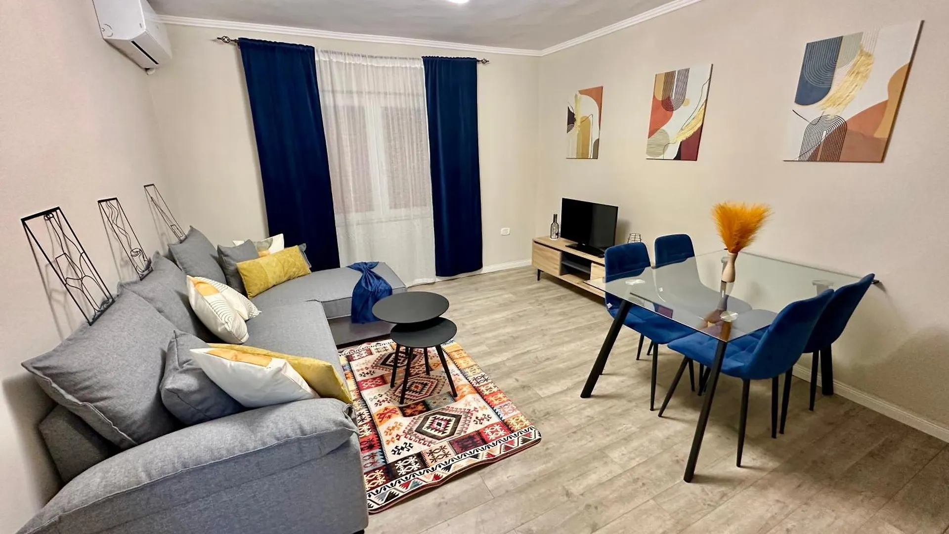 Tirana Skyline Nest Apartment Albania